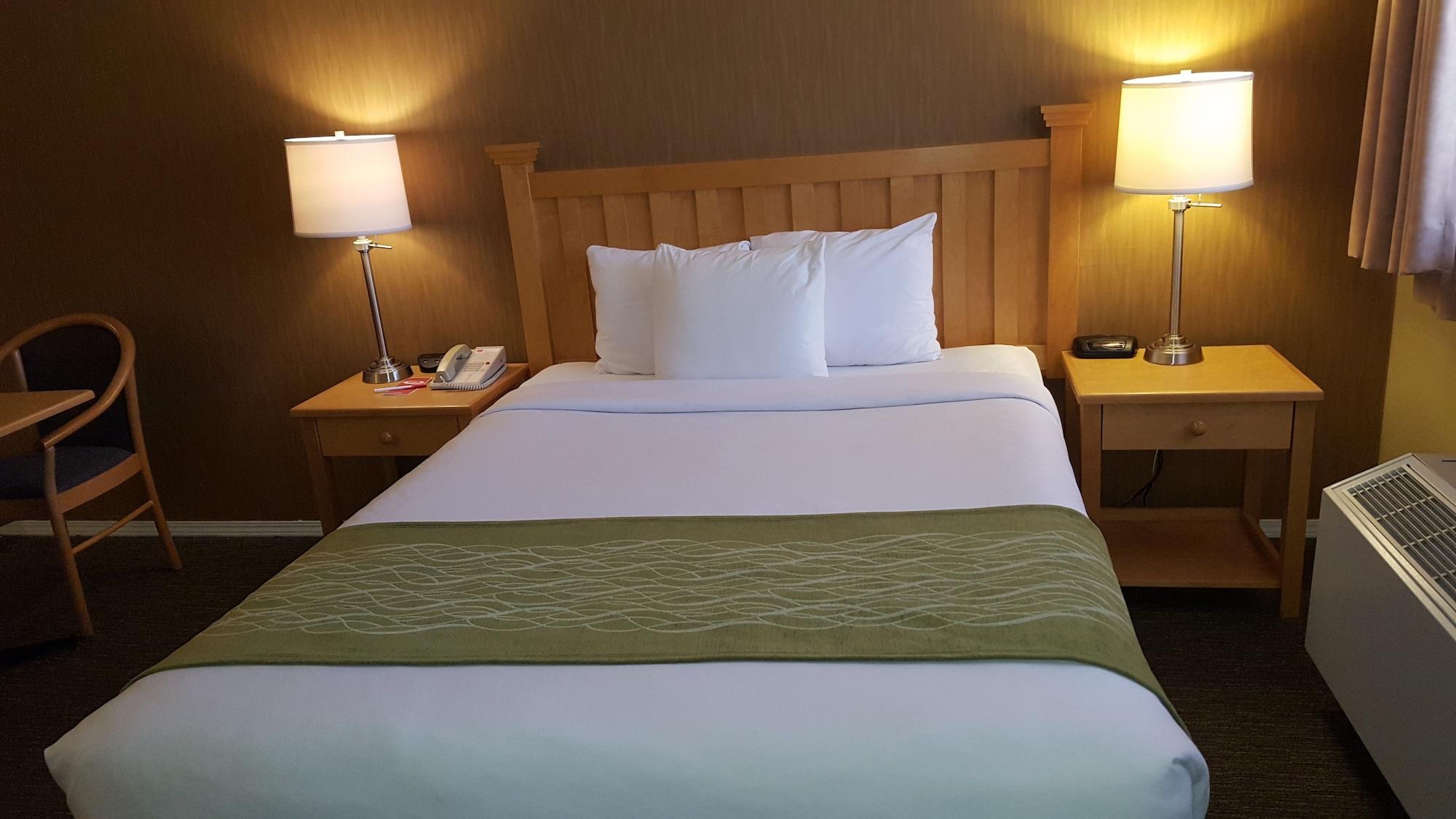 Econo Lodge Inn & Suites West Vancouver Dış mekan fotoğraf