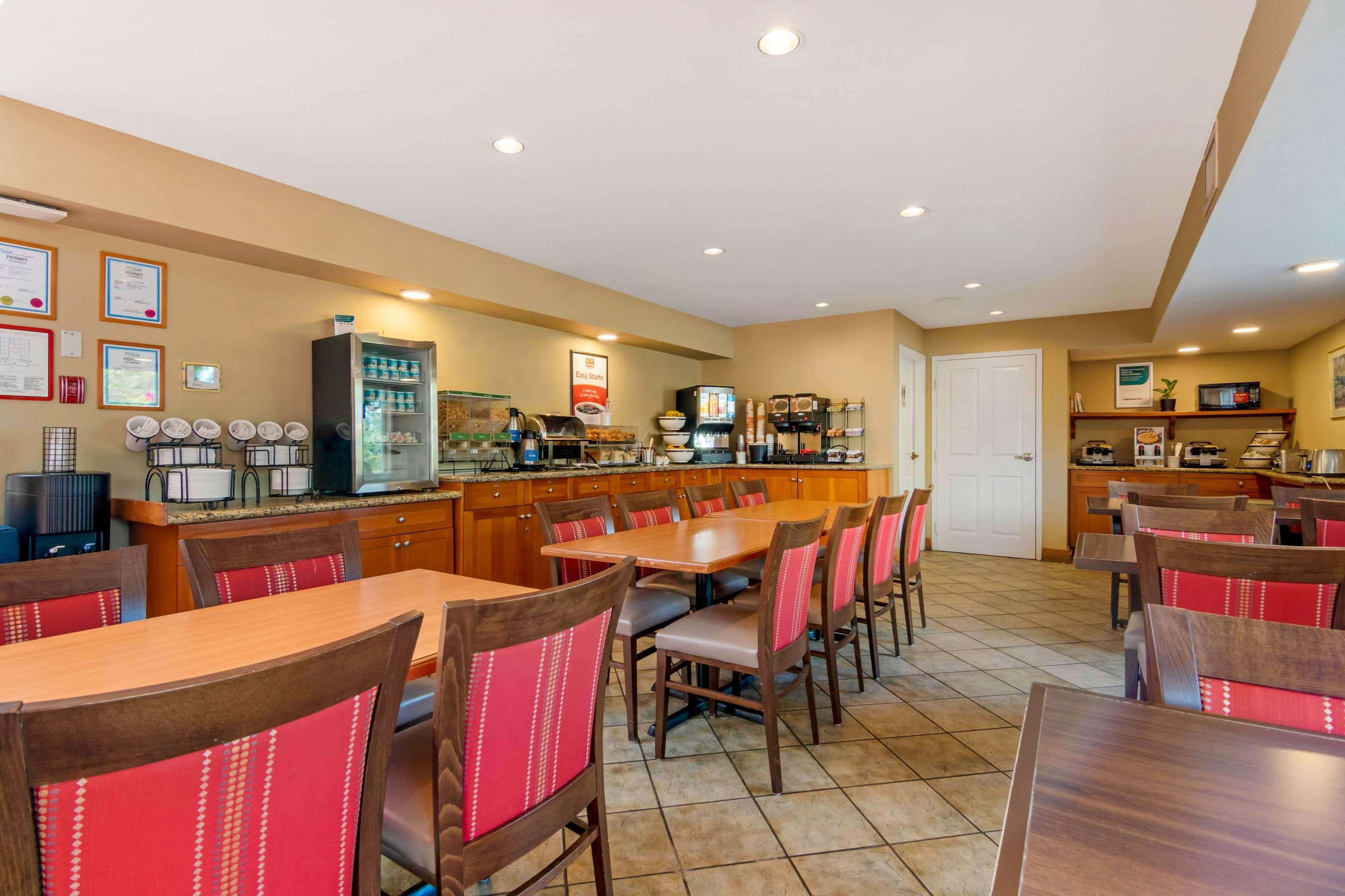 Econo Lodge Inn & Suites West Vancouver Dış mekan fotoğraf