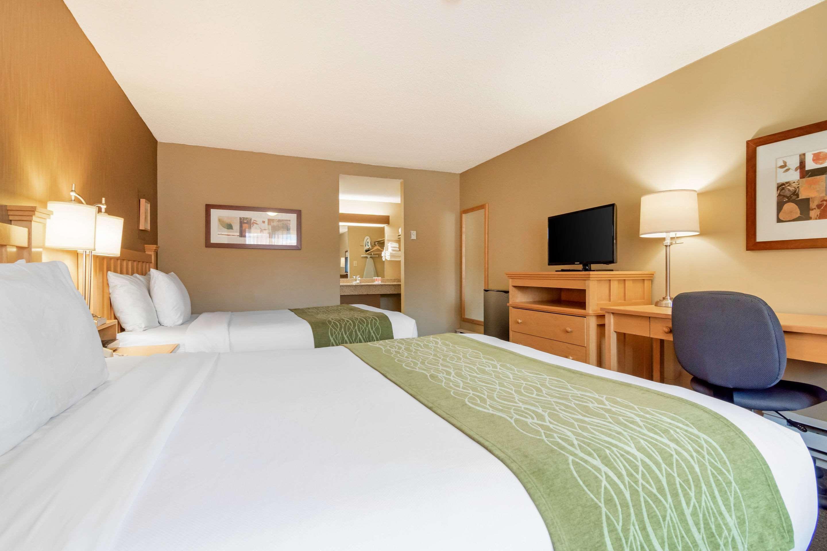 Econo Lodge Inn & Suites West Vancouver Dış mekan fotoğraf