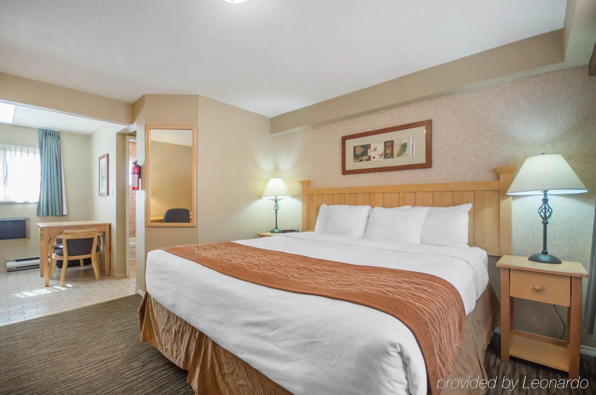 Econo Lodge Inn & Suites West Vancouver Dış mekan fotoğraf