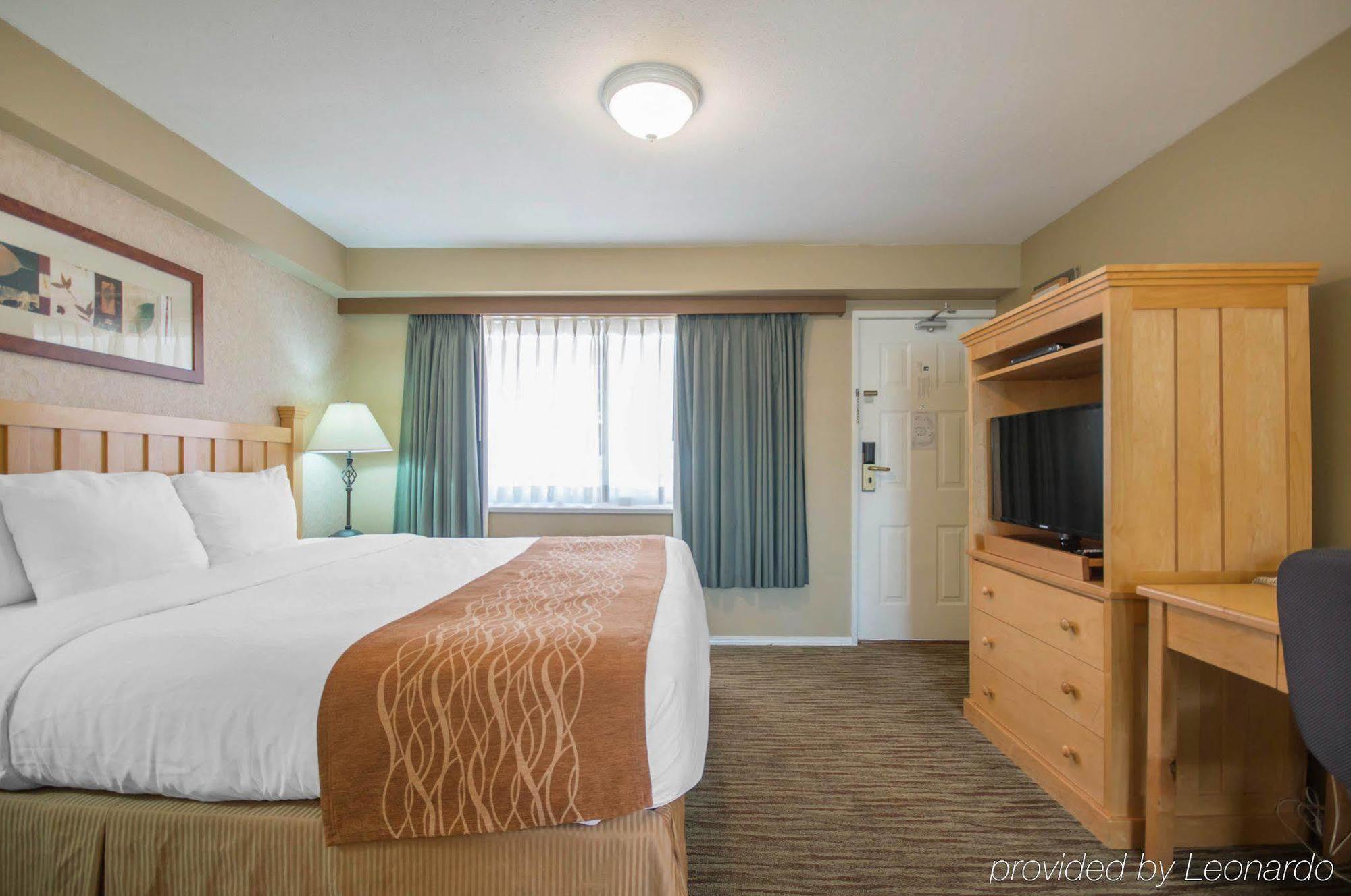 Econo Lodge Inn & Suites West Vancouver Dış mekan fotoğraf