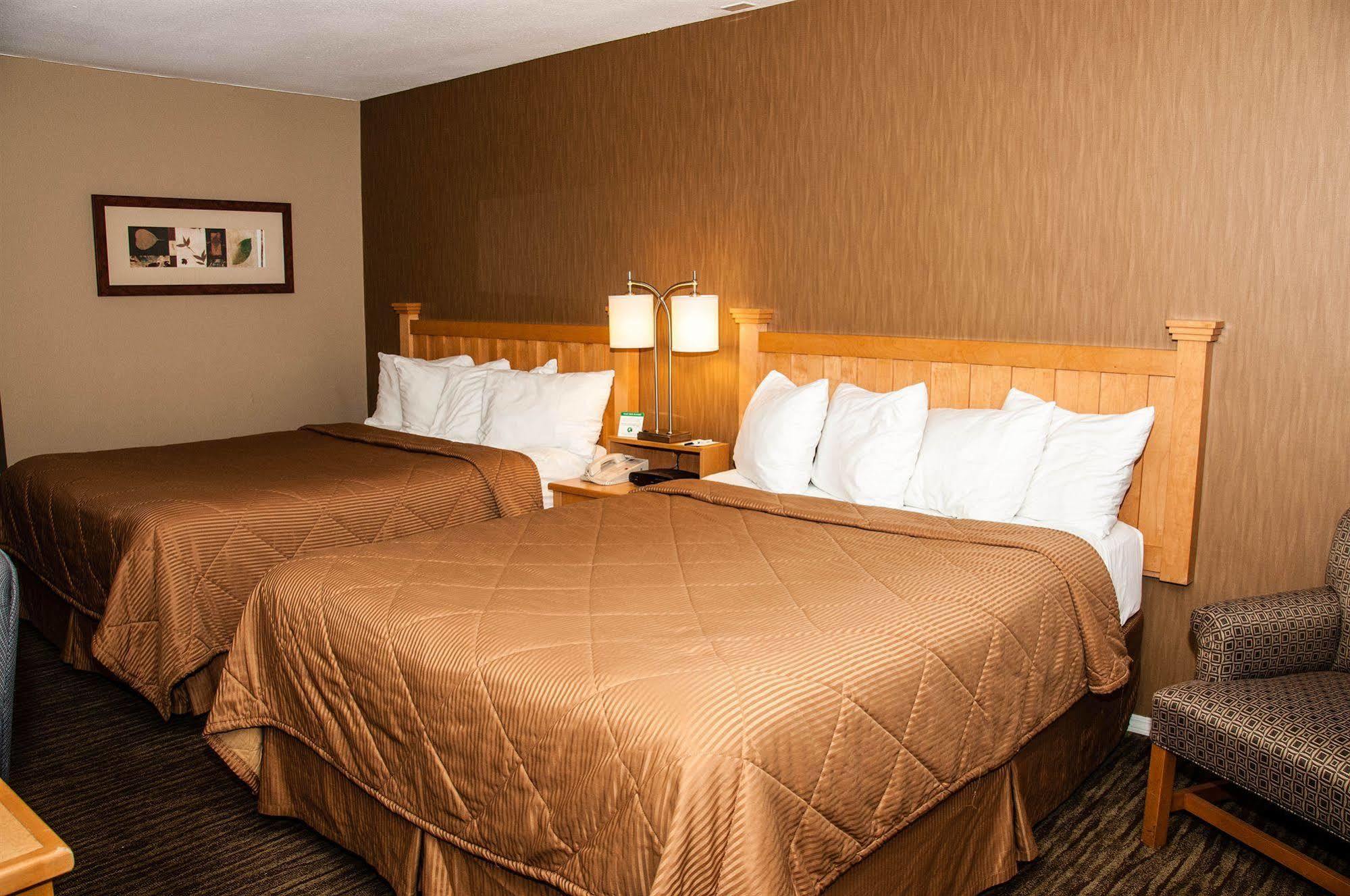 Econo Lodge Inn & Suites West Vancouver Dış mekan fotoğraf